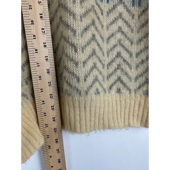 ALAFOSS Icewool Mens S Crew Neck Jumper Sweater Beige Fair Isle Virgin Wool VTG - Picture 5 of 12